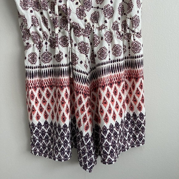 ILLA ILLA Womens Sleeveless Short Romper White Pink Tie Back Size Large - Picture 11 of 12